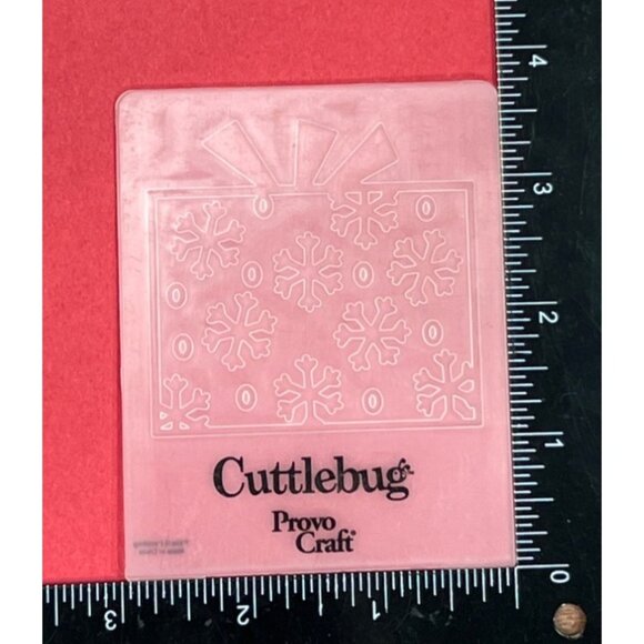 Cuttlebug Provo Craft Embossing Folder Snowflake Gift Design - Picture 2 of 3